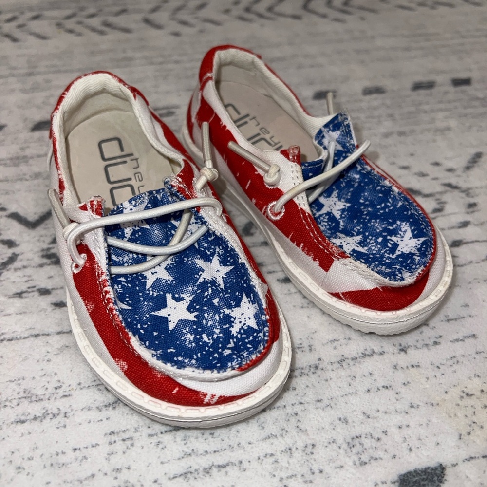 Kids' Red and Blue Star Hey Dudes